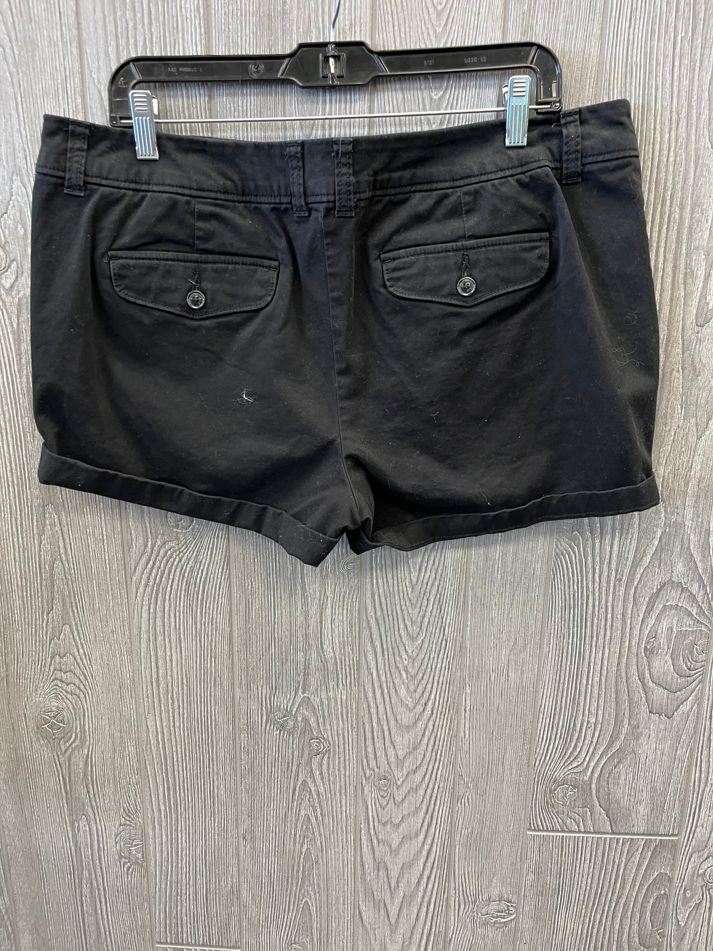 Shorts By Liz Claiborne In Black, Size: 14