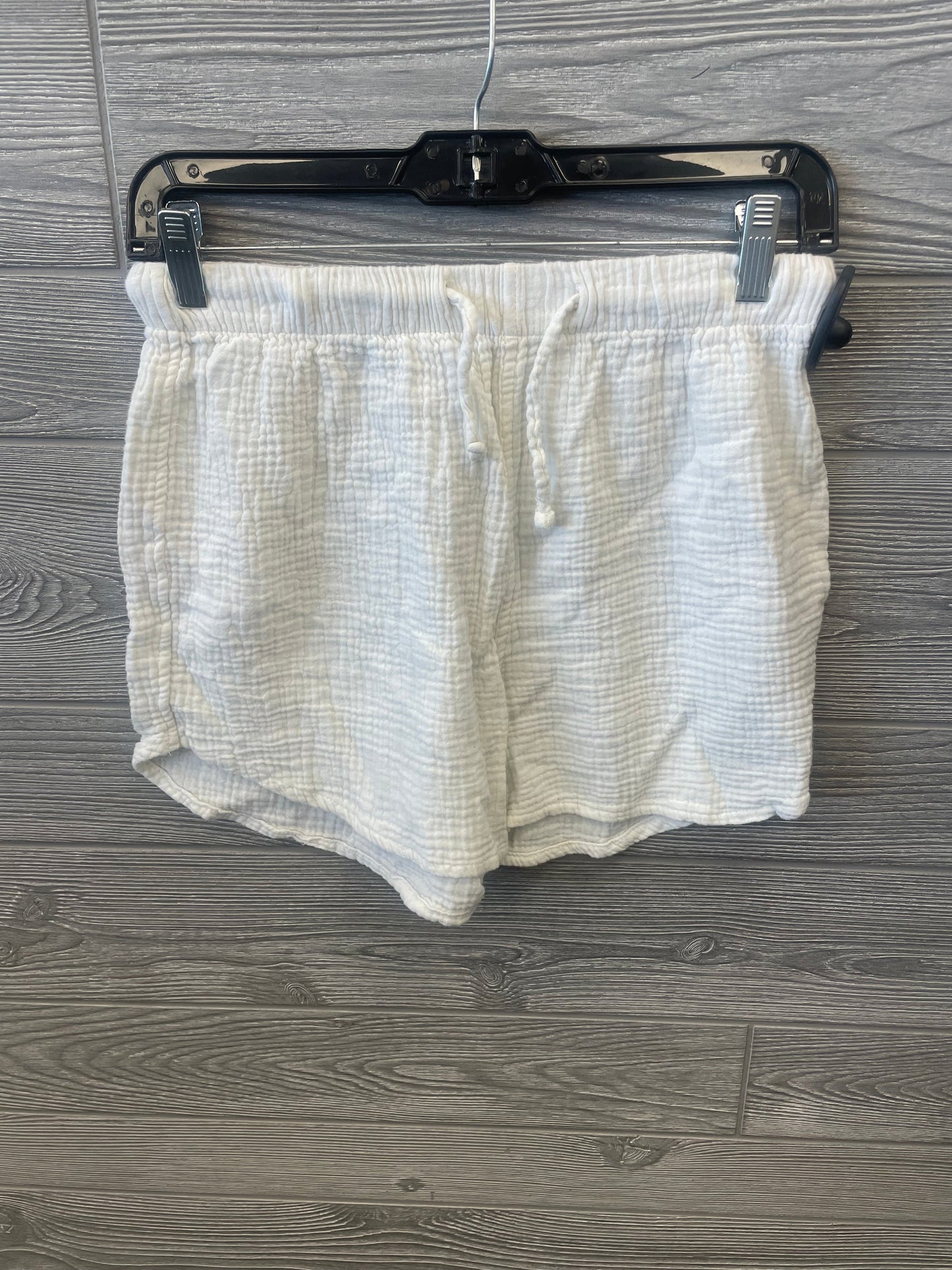 White Shorts Serra, Size 4