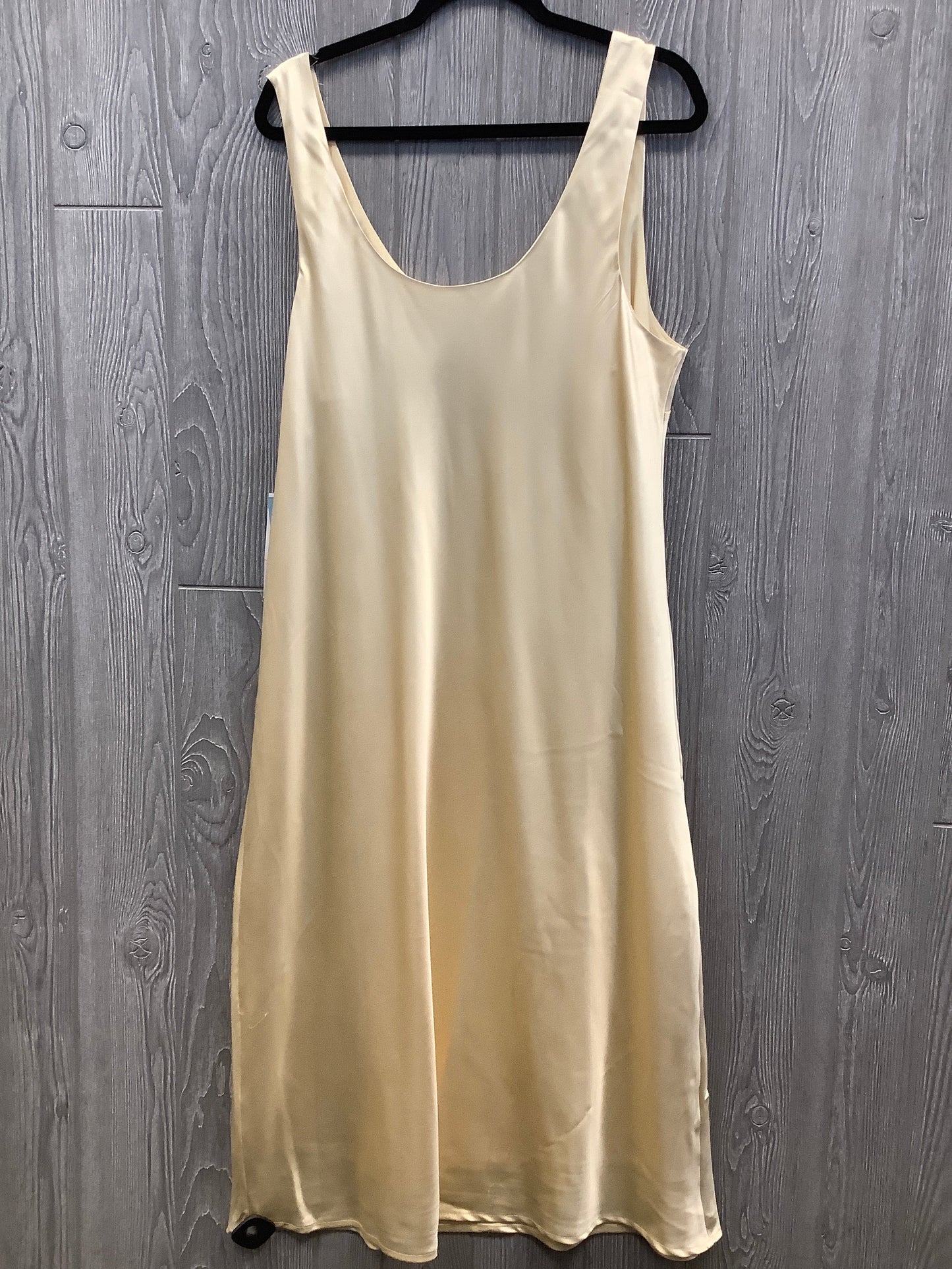 Dress Casual Midi By Clothes Mentor In Yellow, Size: 1x