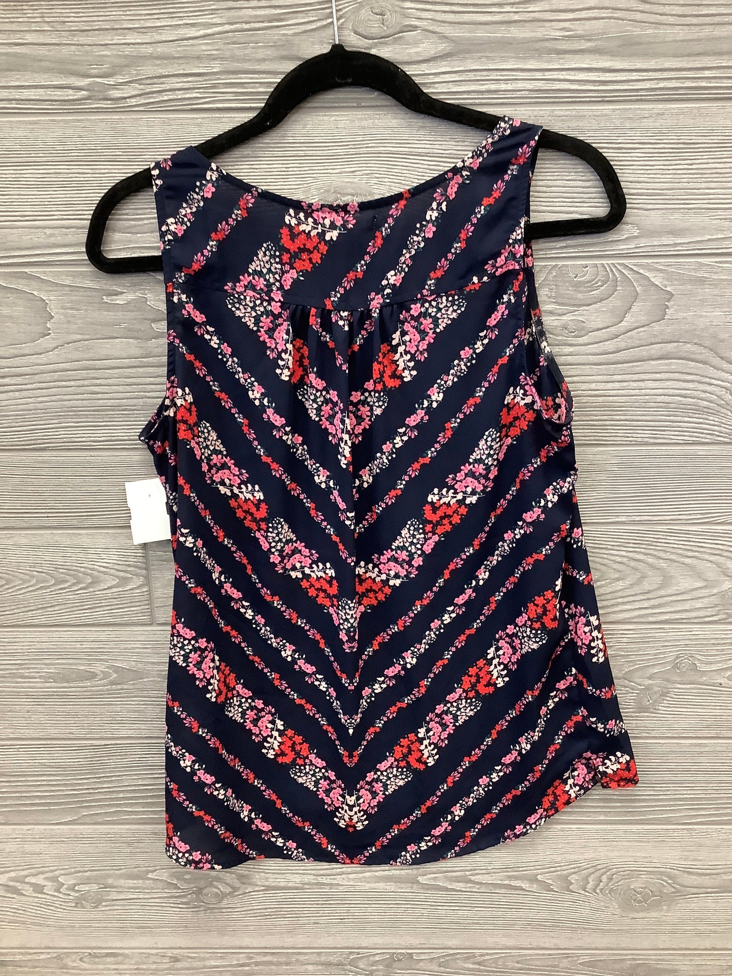 Top Sleeveless By Maurices In Blue, Size: M