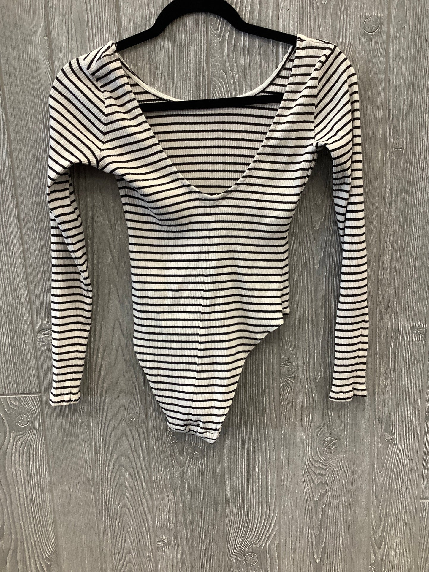 Striped Pattern Bodysuit Divided, Size M