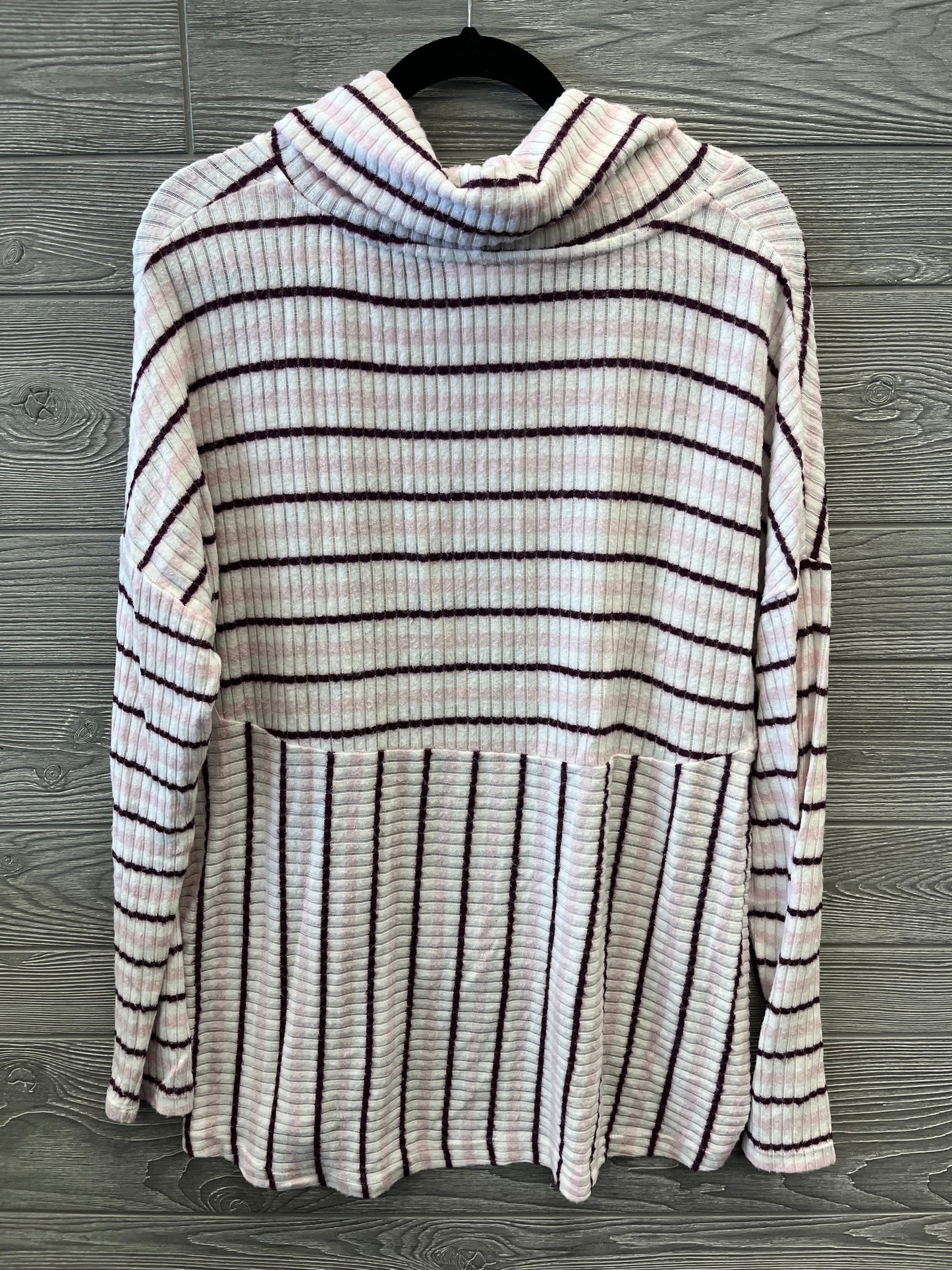 Top Long Sleeve By Time And Tru In Striped Pattern, Size: L