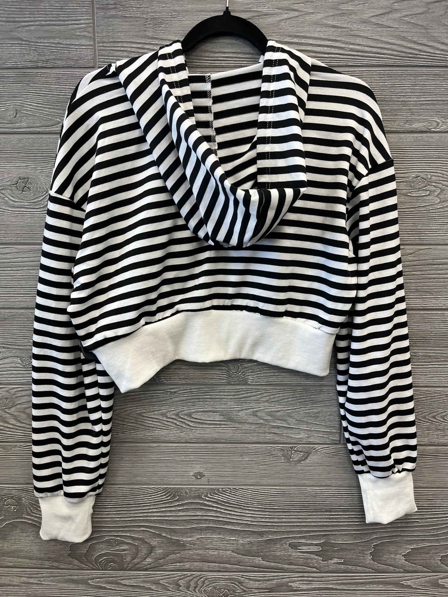 Sweatshirt Hoodie By Shein In Striped Pattern, Size: S