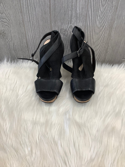 Sandals Heels Block By Clothes Mentor In Black, Size: 7