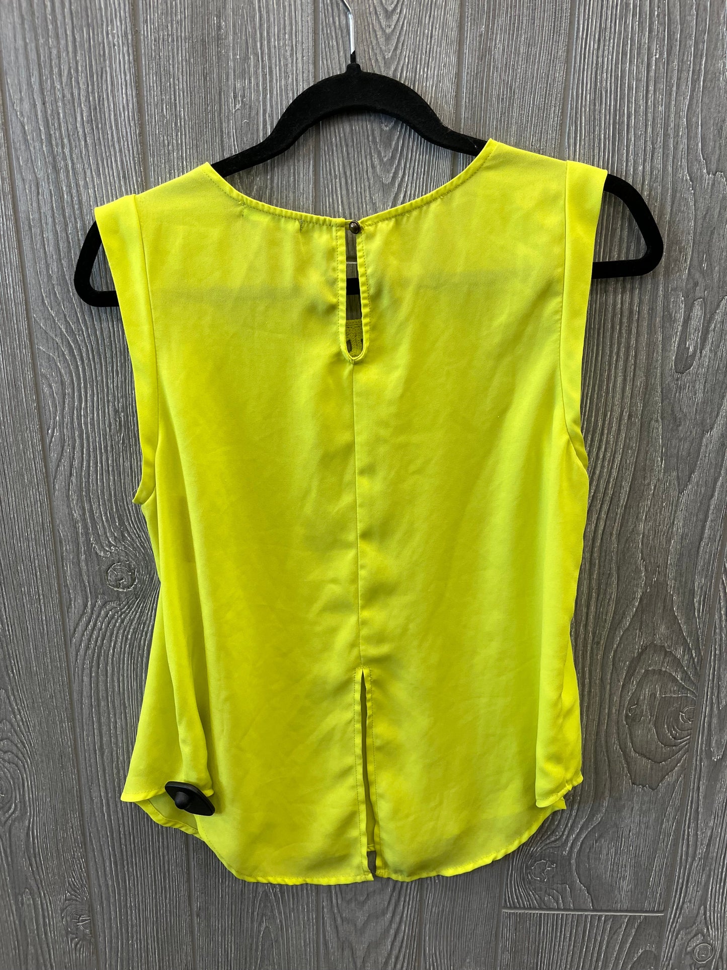 Yellow Top Sleeveless Maurices, Size S