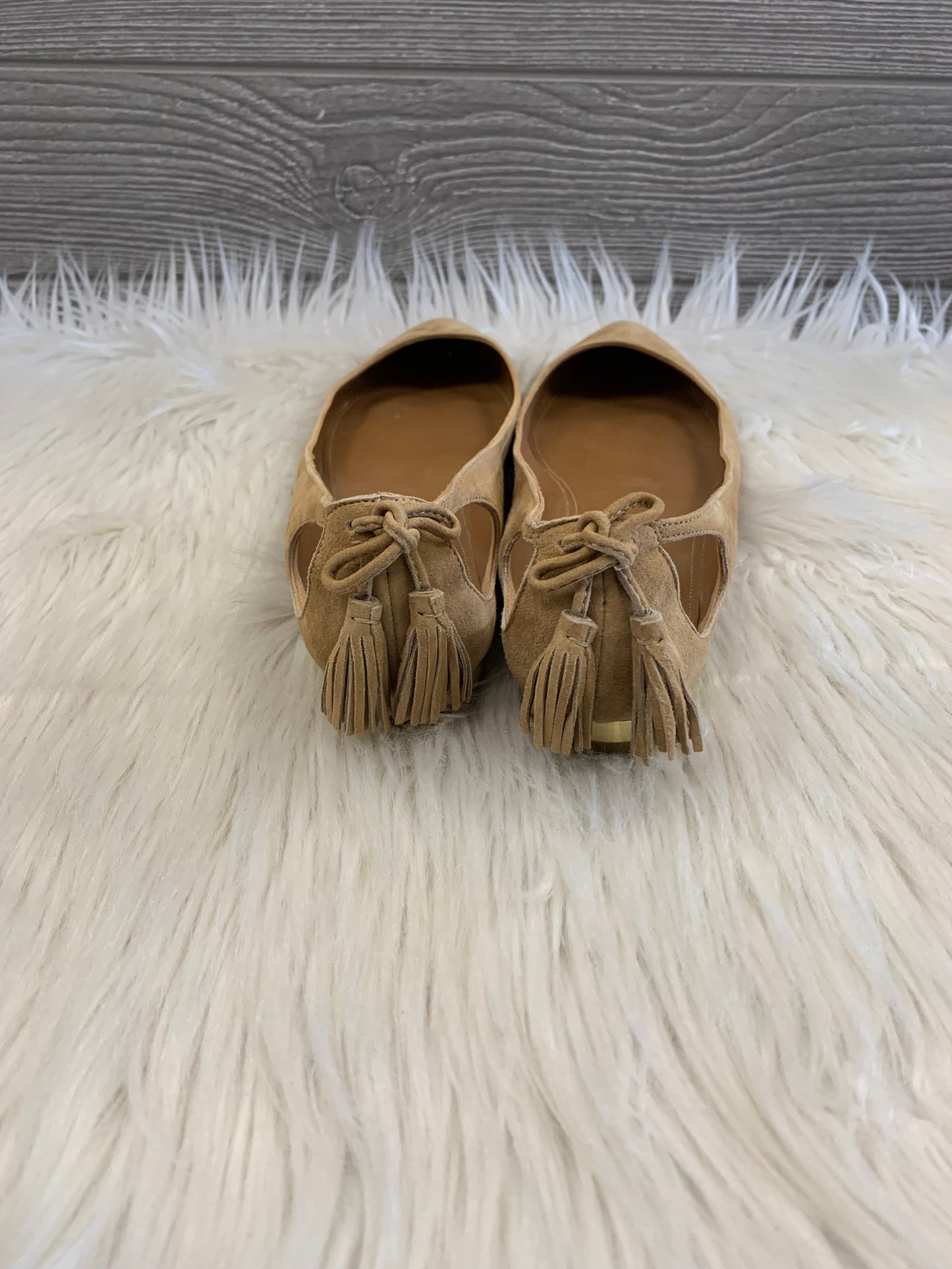 Tan Sandals Flats Aquazzura, Size 7