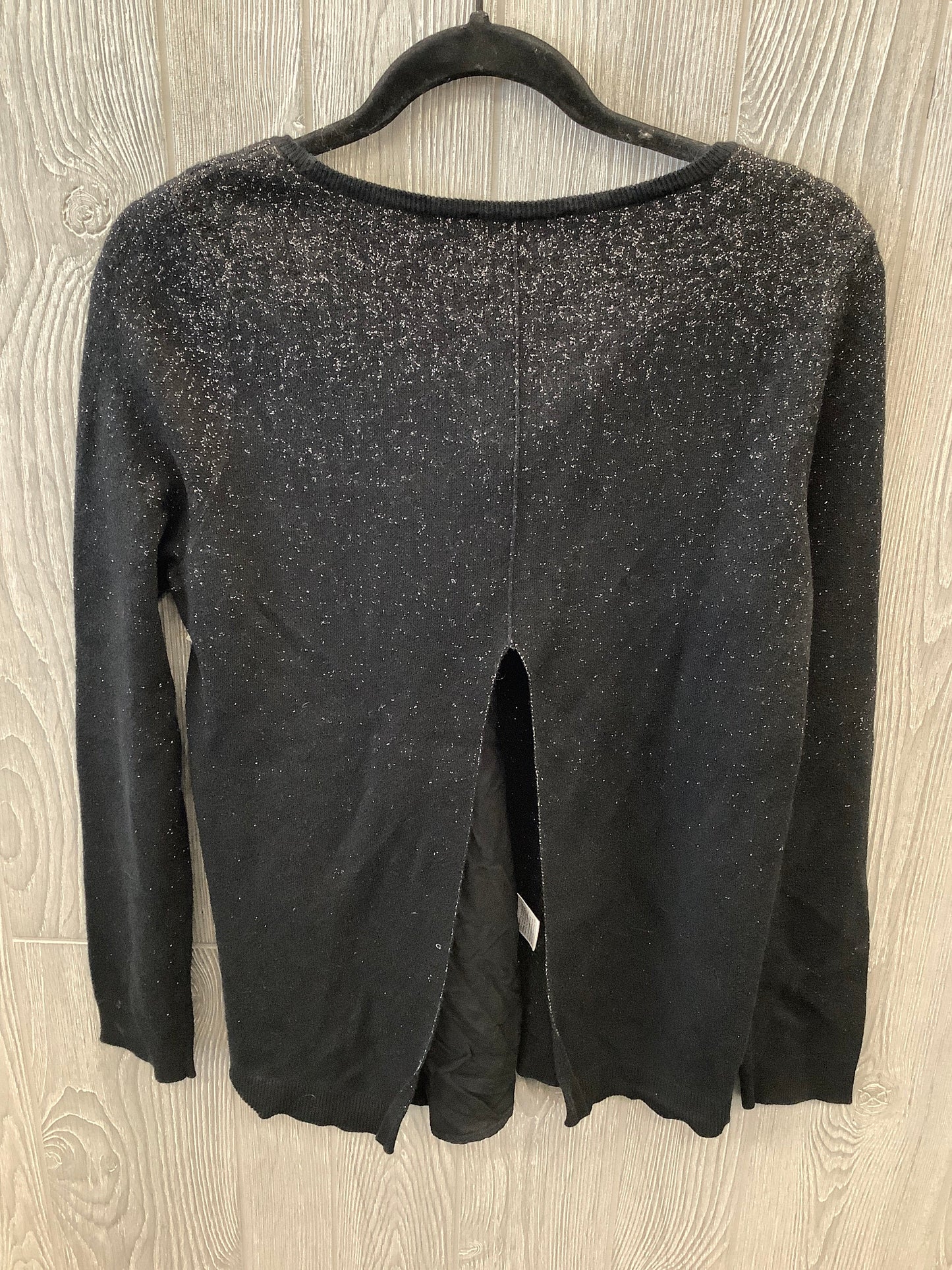 Black Top Long Sleeve Inc, Size M