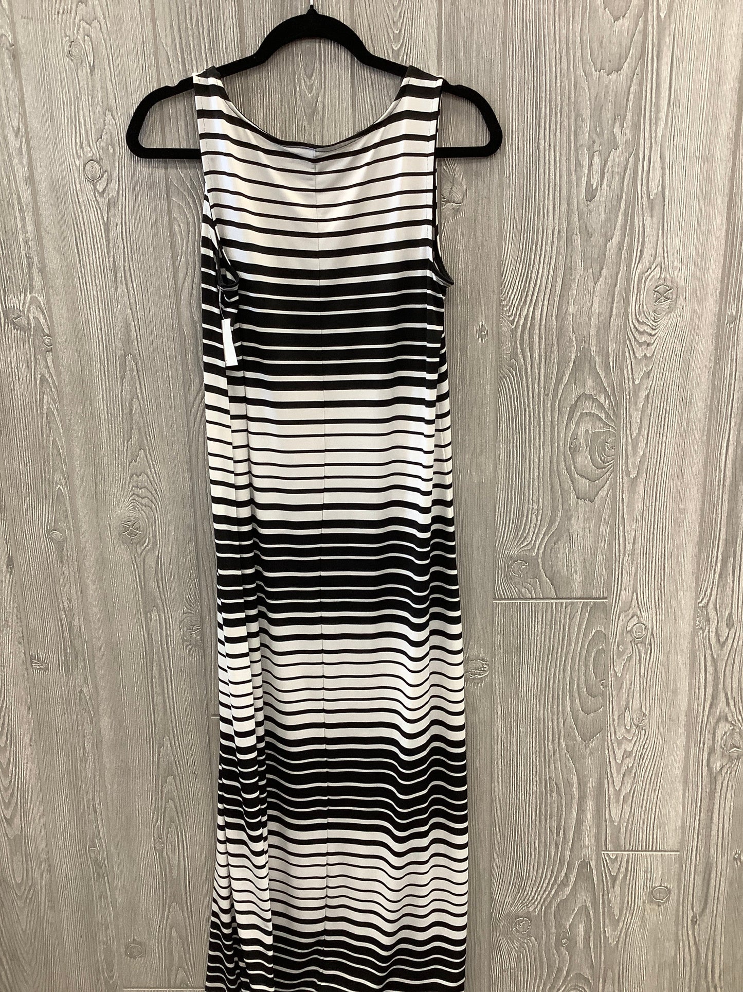 Dress Casual Maxi By Apt 9 In Black & White, Size: M