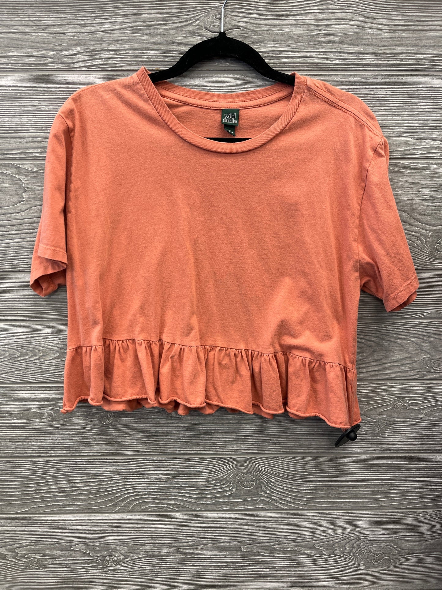 Top Short Sleeve By Wild Fable In Peach, Size: M