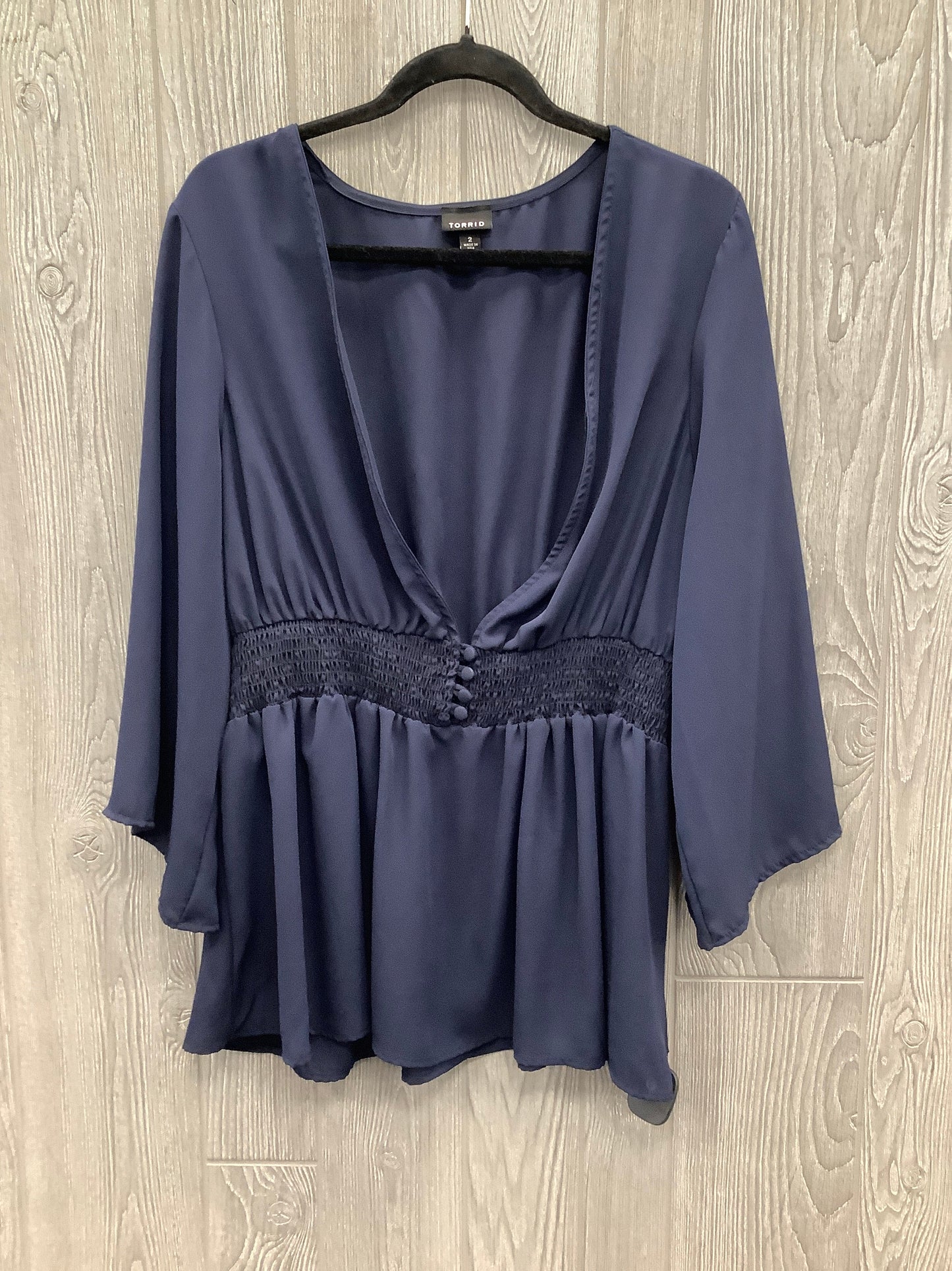 Blouse Long Sleeve By Torrid In Navy, Size: 2x