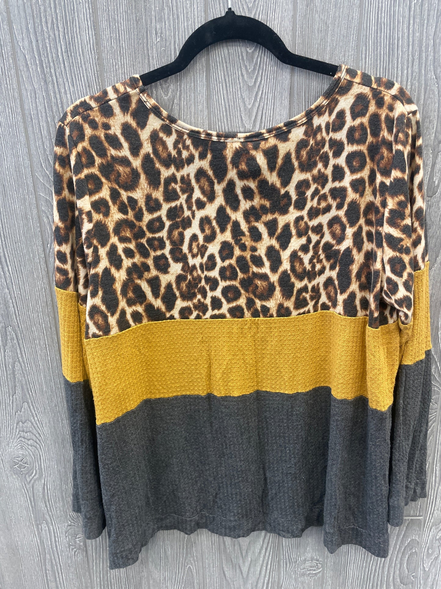 Top Long Sleeve By 7th Ray In Animal Print, Size: 2x