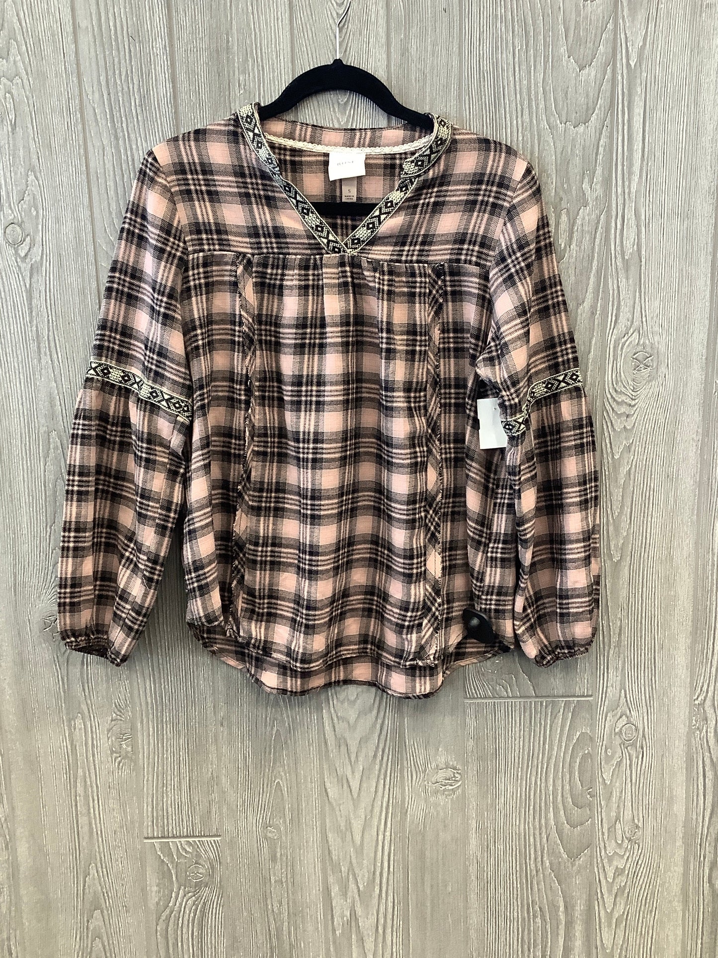 Top Long Sleeve By Knox Rose In Plaid Pattern, Size: S