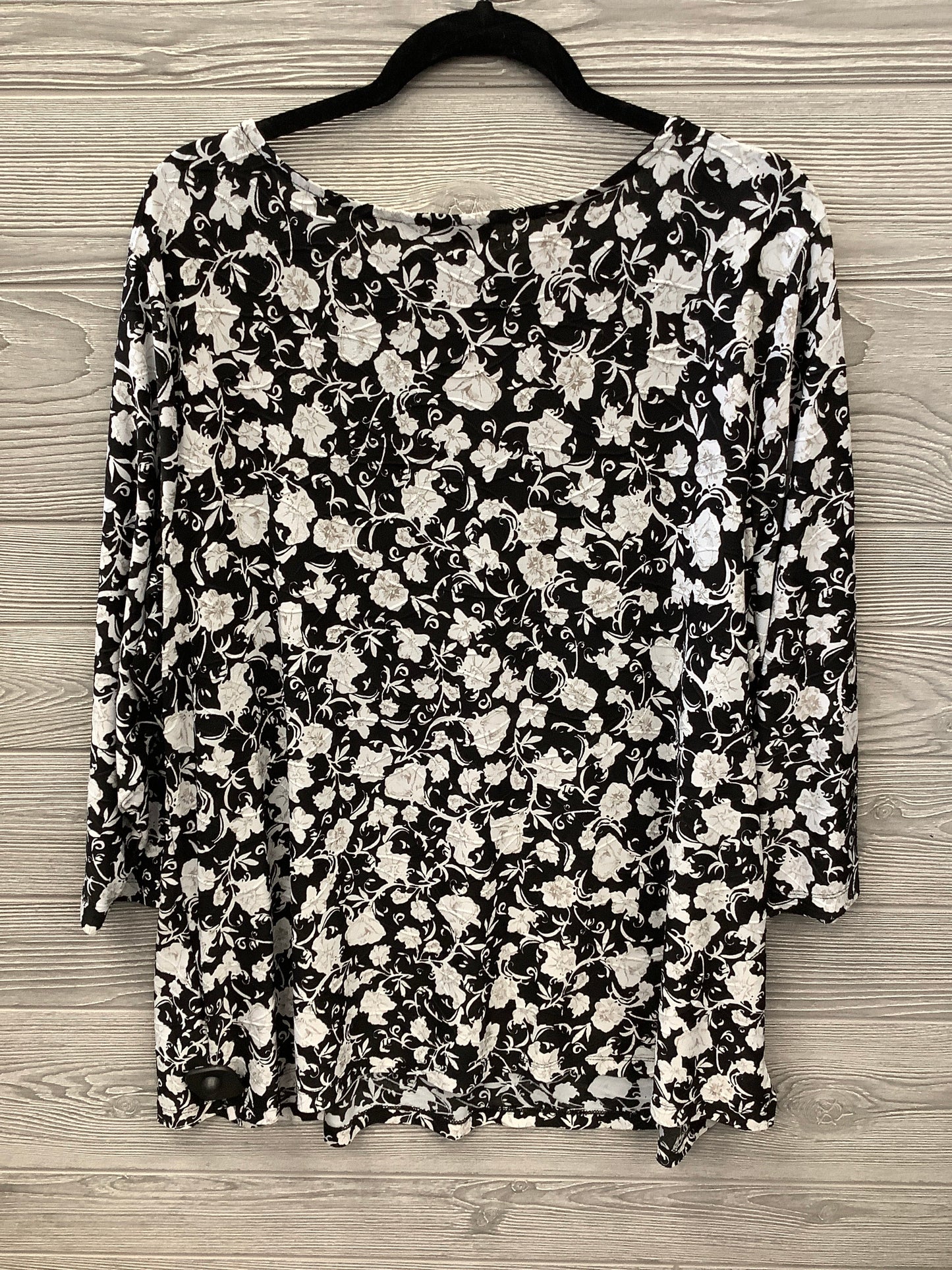 Top Long Sleeve By Croft And Barrow In Floral Print, Size: 2x