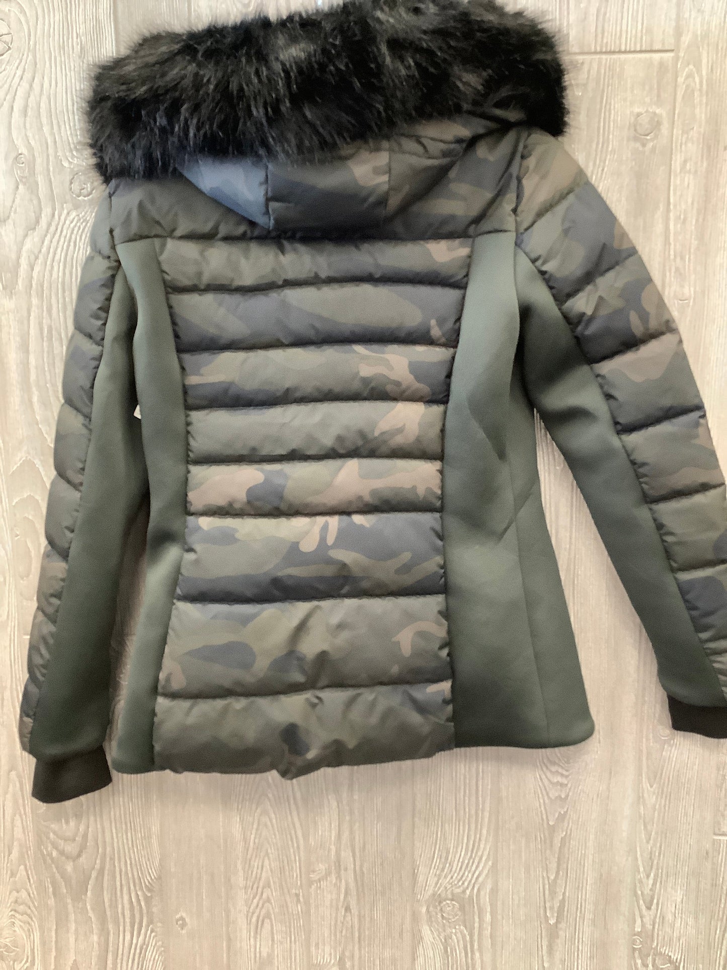 Coat Puffer & Quilted By Clothes Mentor In Camouflage Print, Size: M