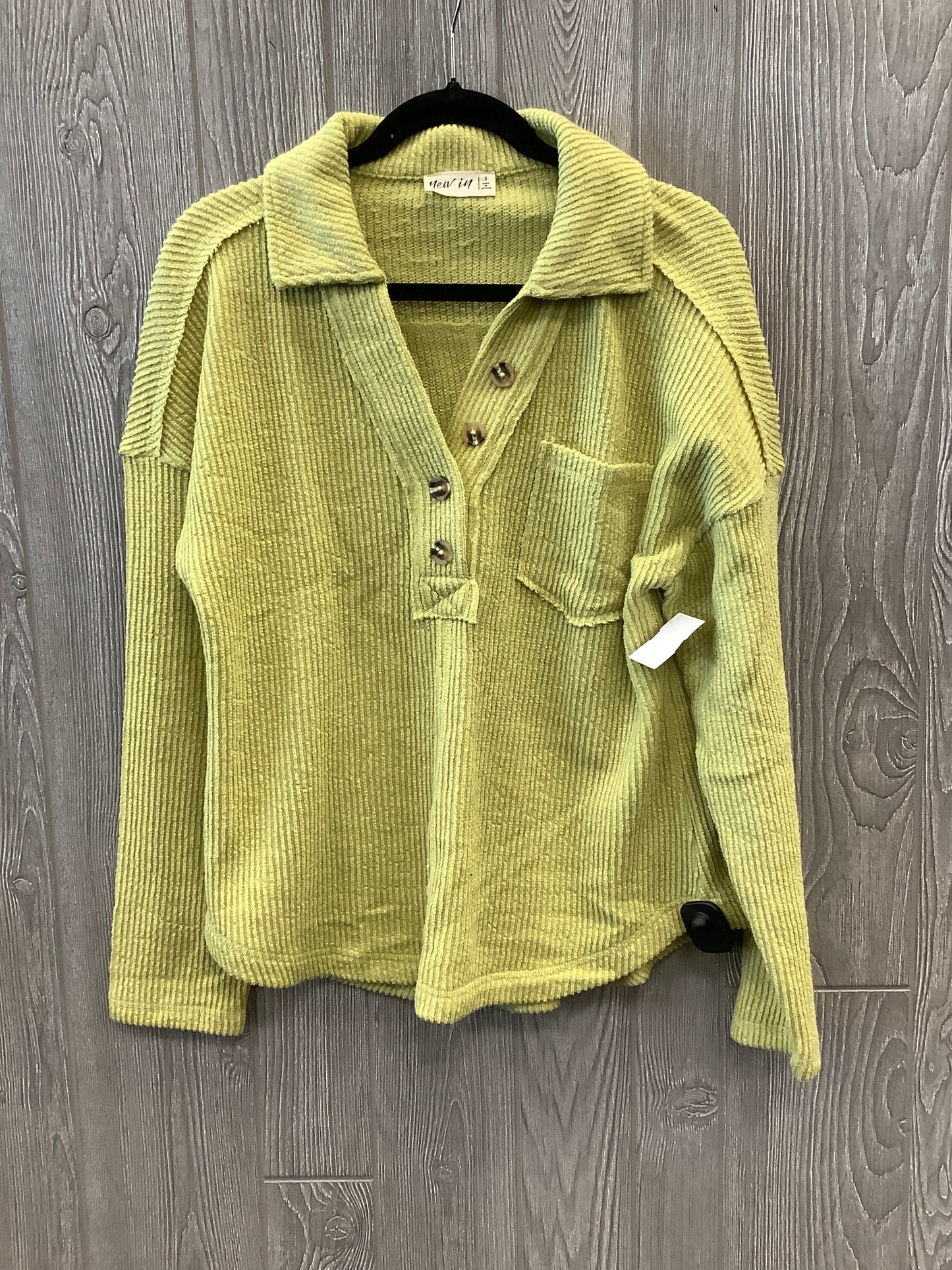 Top Long Sleeve By Clothes Mentor In Green, Size: S