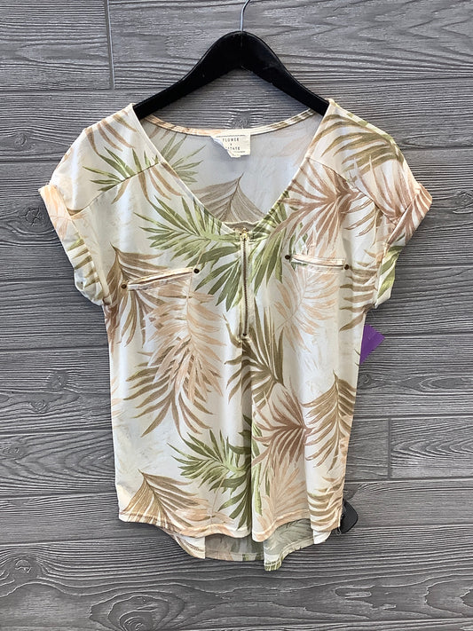 Top Short Sleeve By Clothes Mentor  Size: M