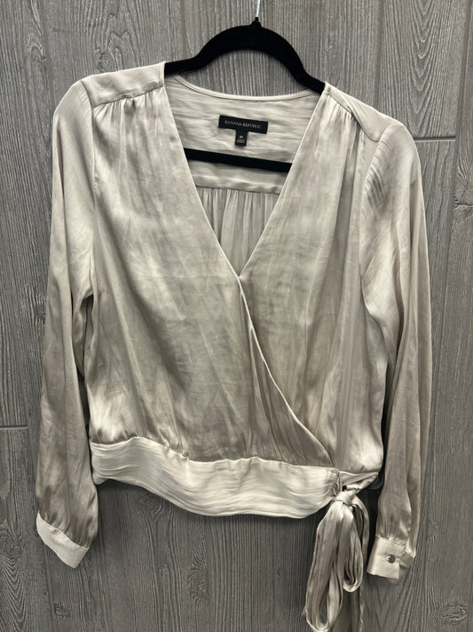 Blouse Long Sleeve By Banana Republic In Cream, Size: M