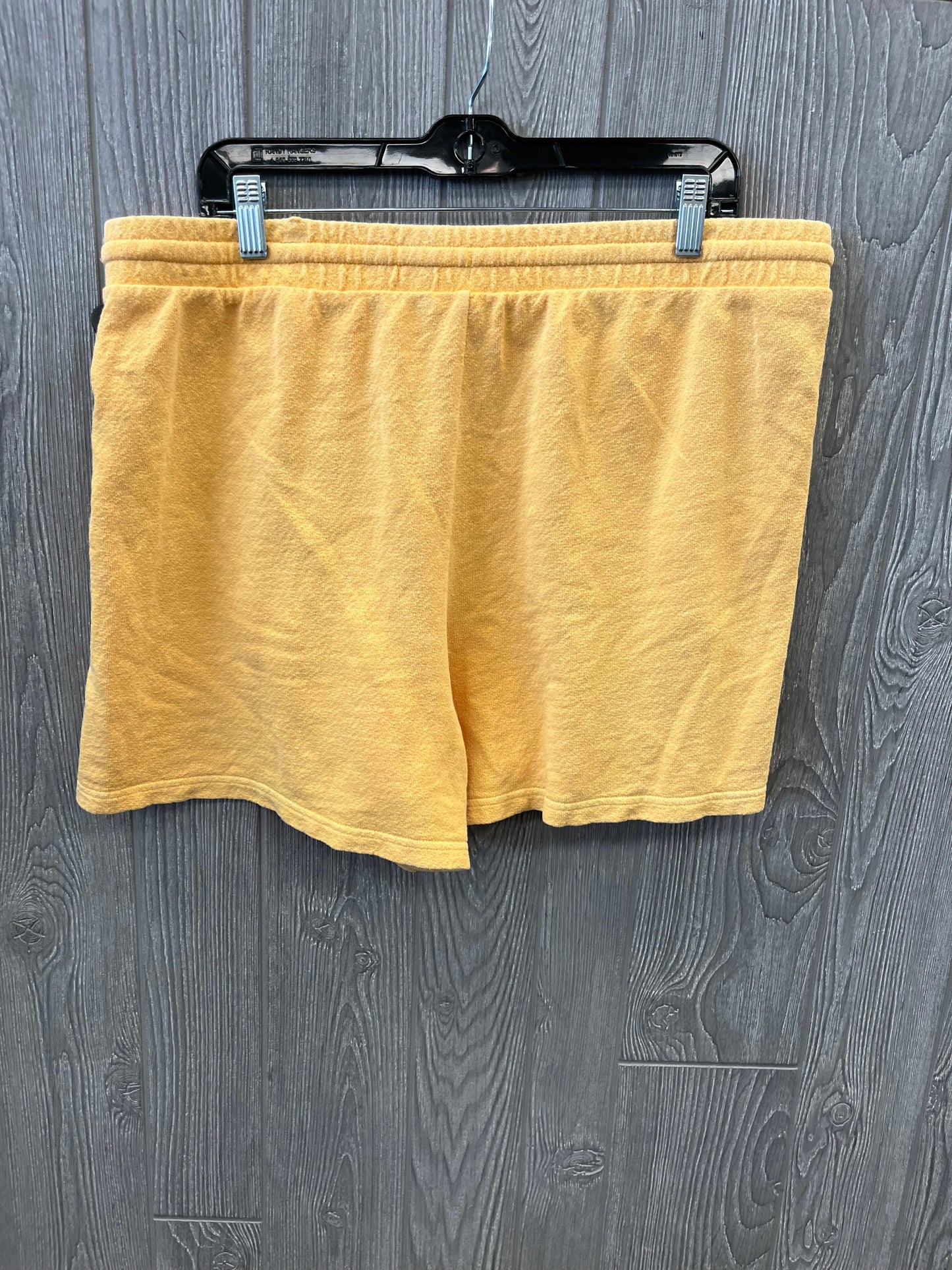 Shorts By Old Navy In Yellow, Size: 16