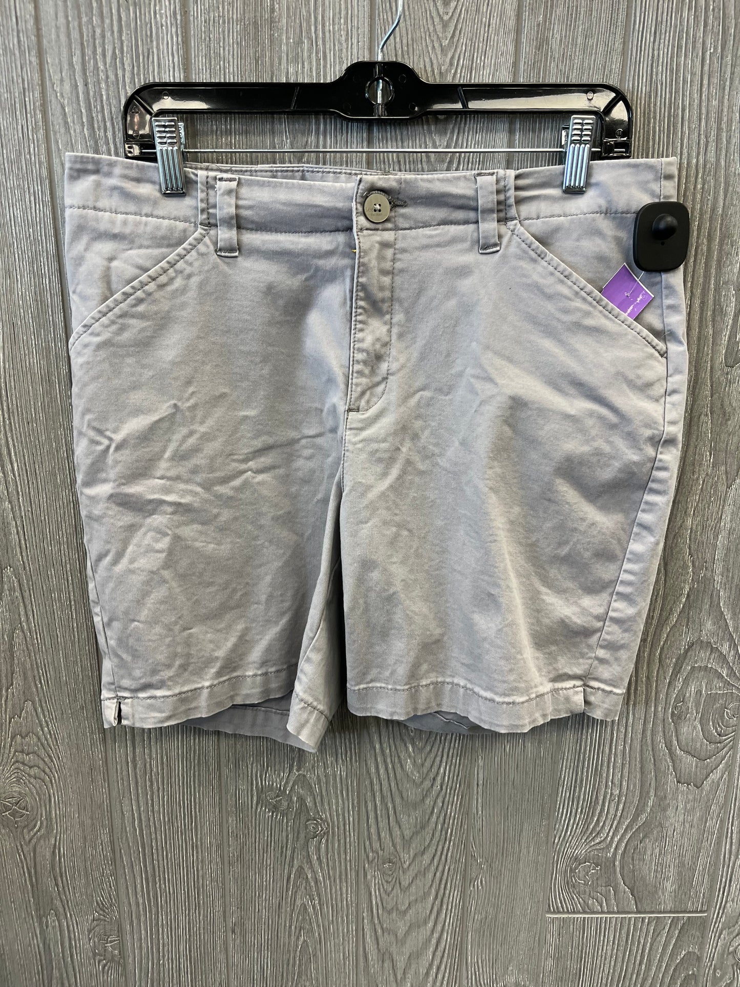 Shorts By Lee In Grey, Size: 14