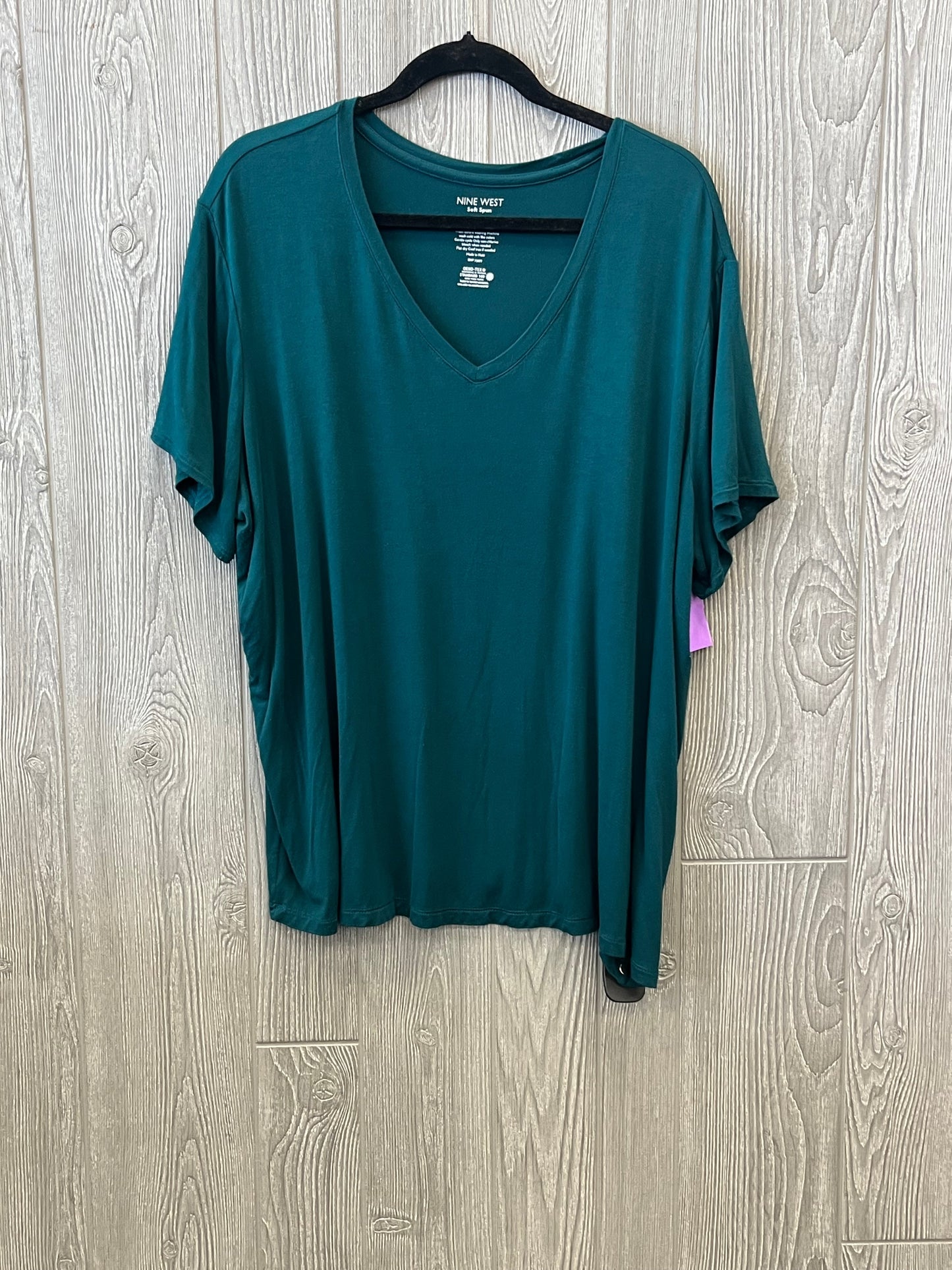 Top Short Sleeve Basic By Nine West In Green, Size: 1x