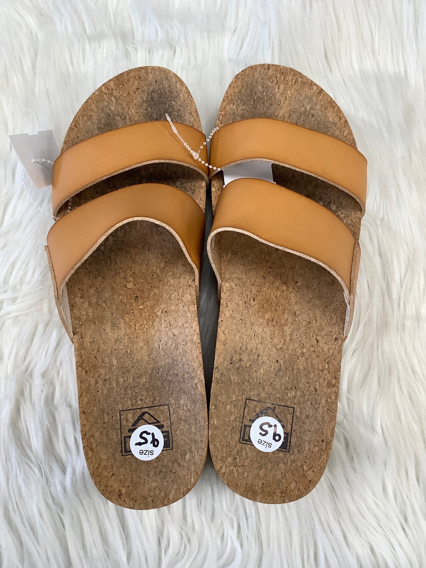 Brown Sandals Flats Reef, Size 9.5