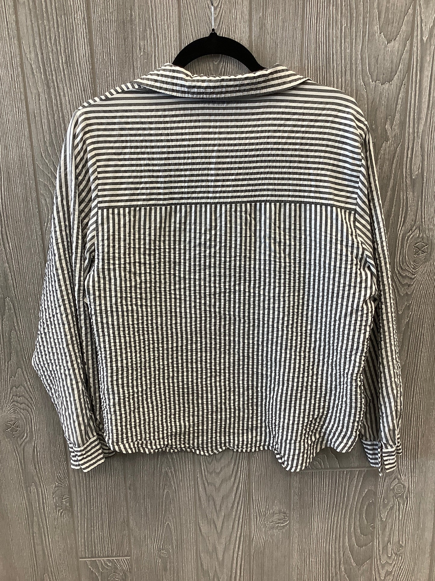 Top Long Sleeve By Zara In Striped Pattern, Size: Xl