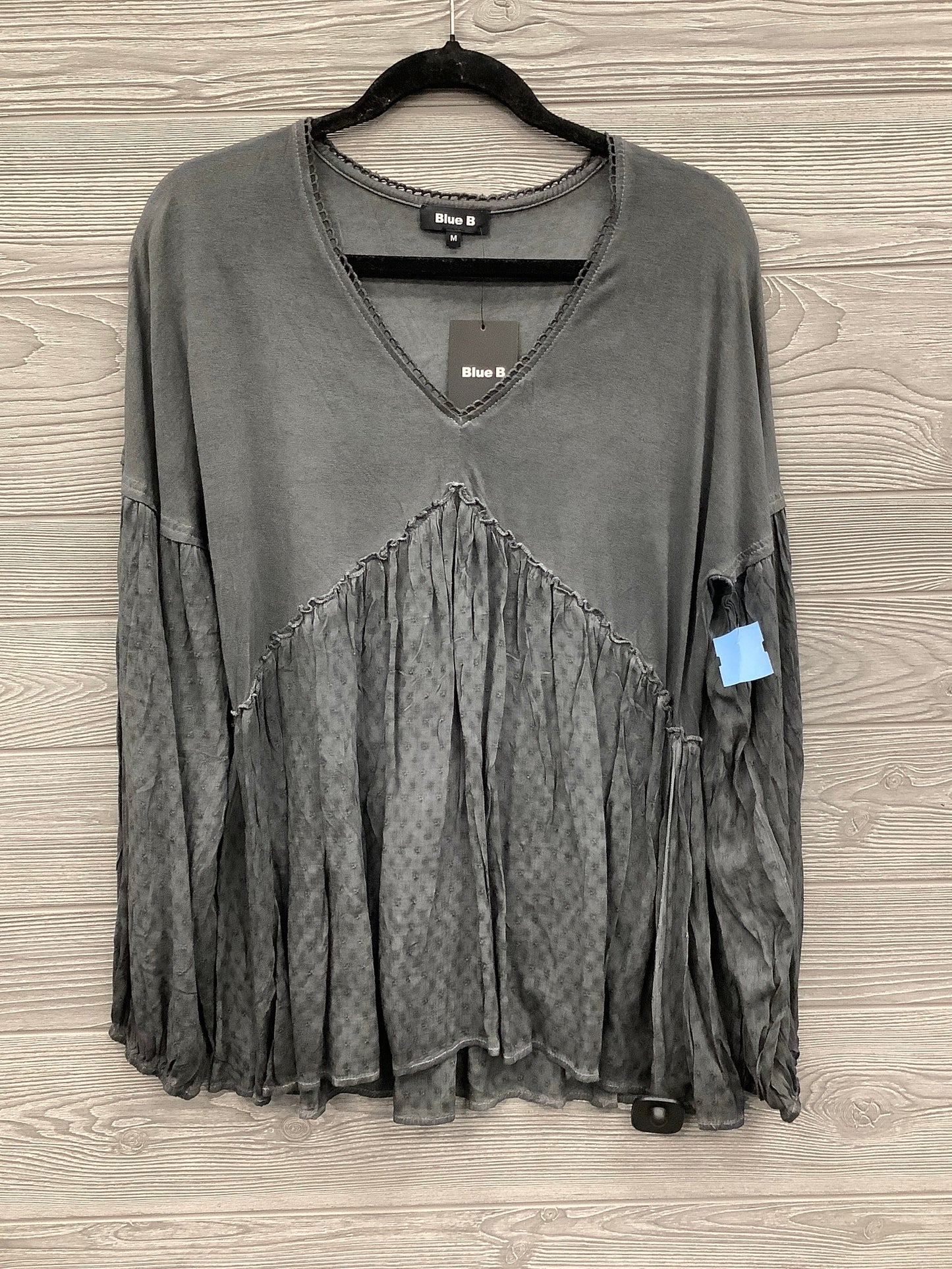 Top Long Sleeve By Blue B In Grey, Size: M