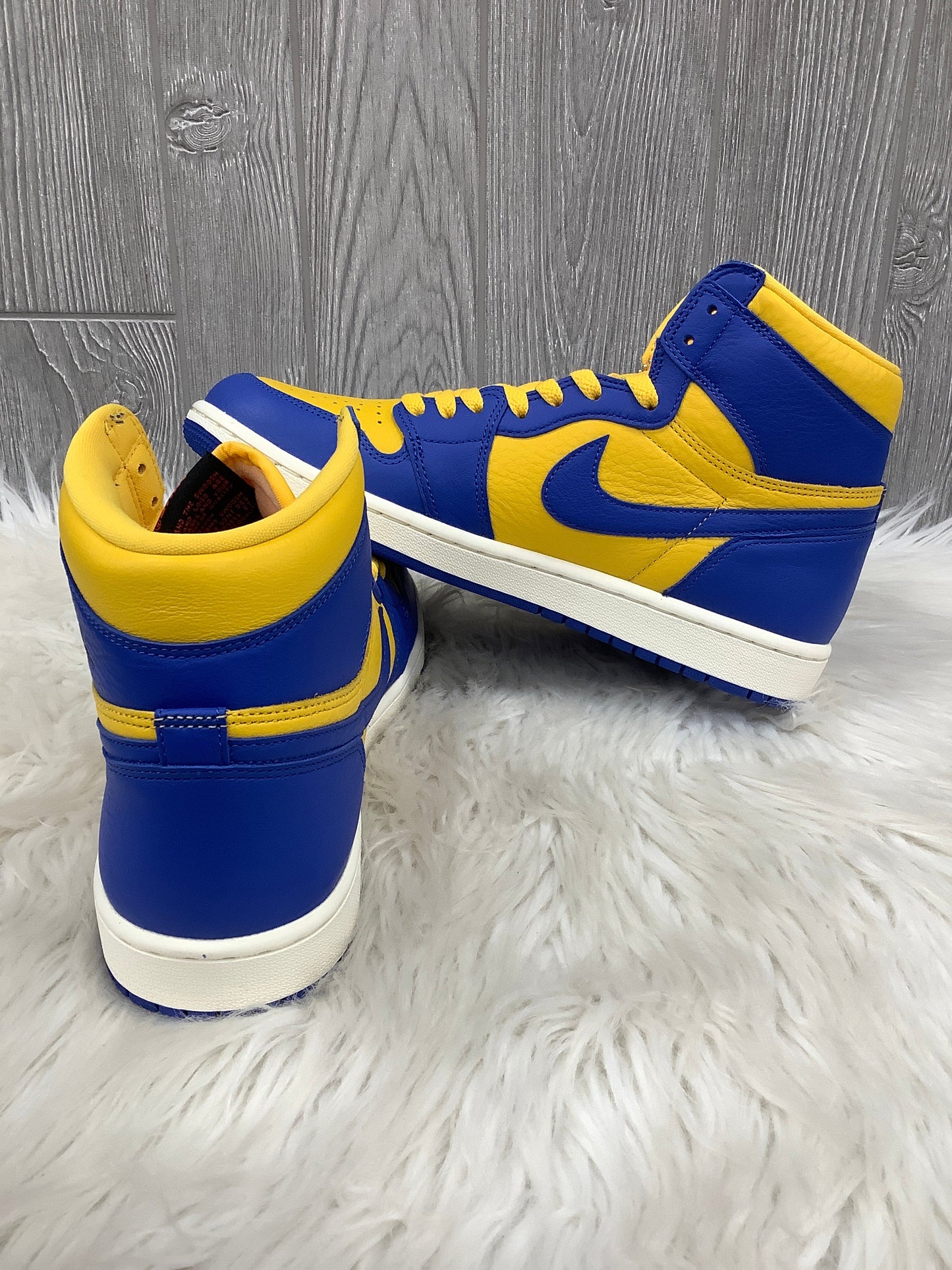 Shoes Athletic By Nike In Blue & Yellow, Size: 10.5