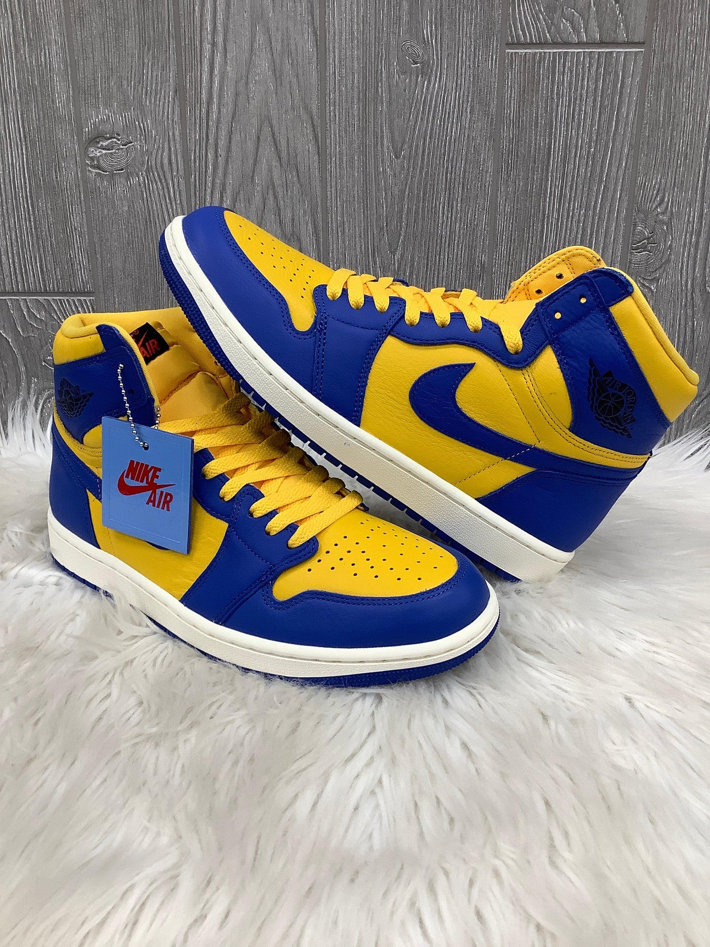 Shoes Athletic By Nike In Blue & Yellow, Size: 10.5