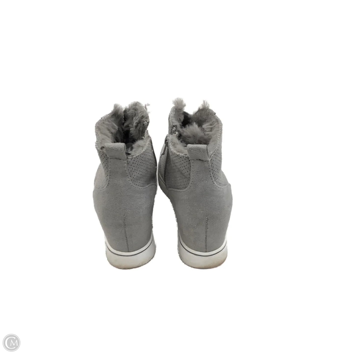 Boots Ankle Flats By Clothes Mentor In Grey, Size: 7.5