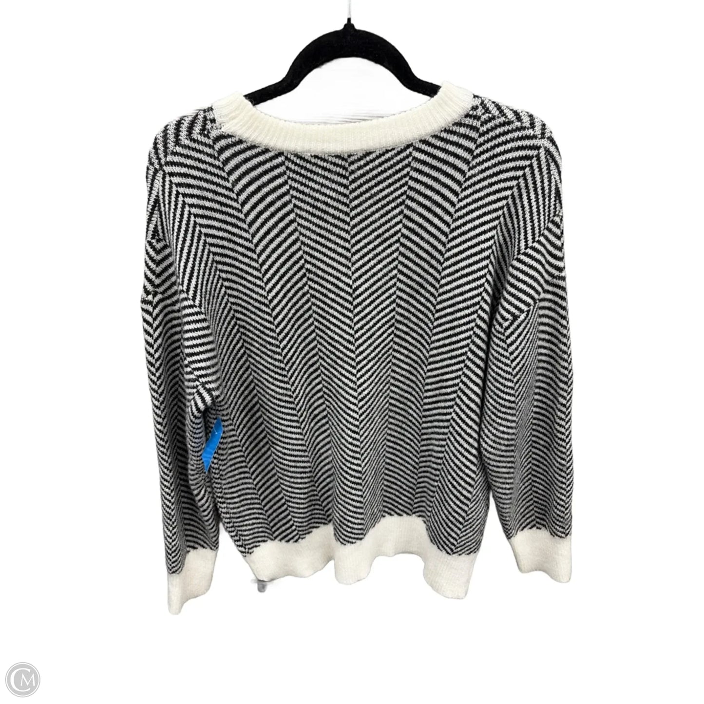 Sweater By Clothes Mentor In Black & White, Size: M