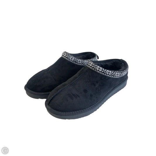 Shoes Flats By Soda In Black, Size: 9