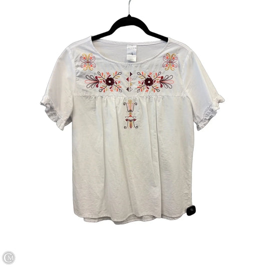 Top Short Sleeve By Serra In White, Size: L