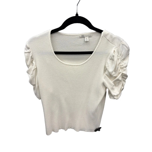Top Short Sleeve By Cato In White, Size: Xl
