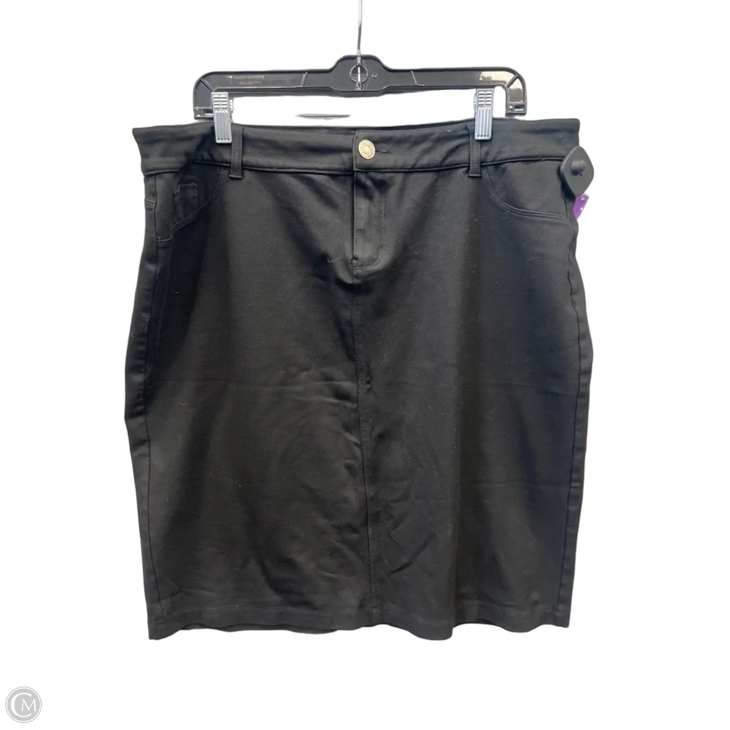 Skirt Midi By Clothes Mentor In Black, Size: 20