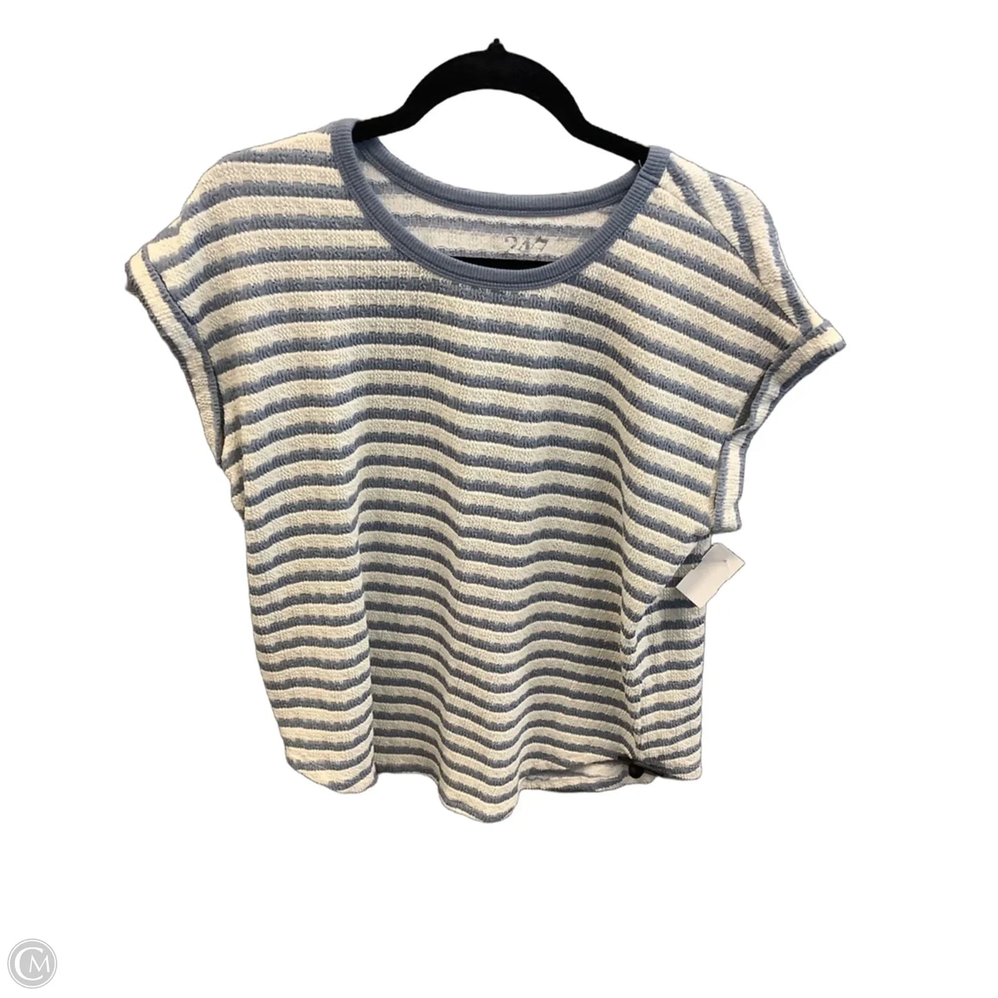 Top Short Sleeve By Maurices In Striped Pattern, Size: M