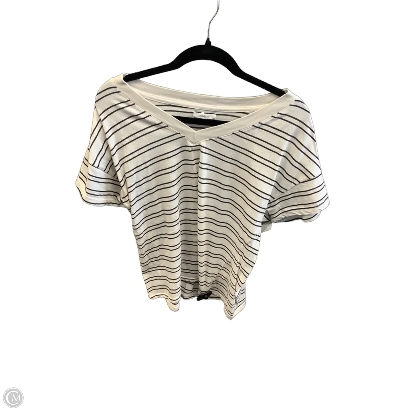 Top Short Sleeve By Maurices In Striped Pattern, Size: M