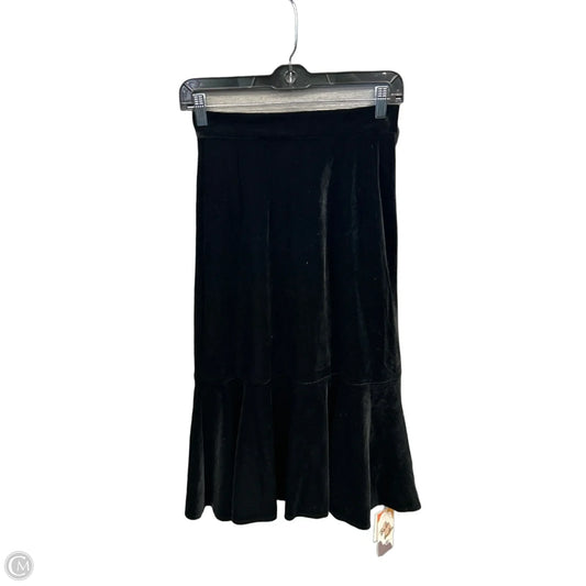 Skirt Maxi By Clothes Mentor In Black, Size: 8