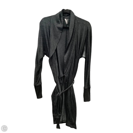 Cardigan By Clothes Mentor In Grey, Size: S