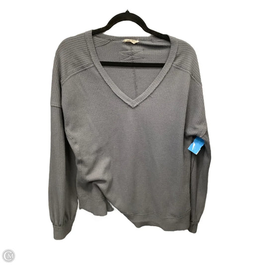 Top Long Sleeve By New In In Grey, Size: M