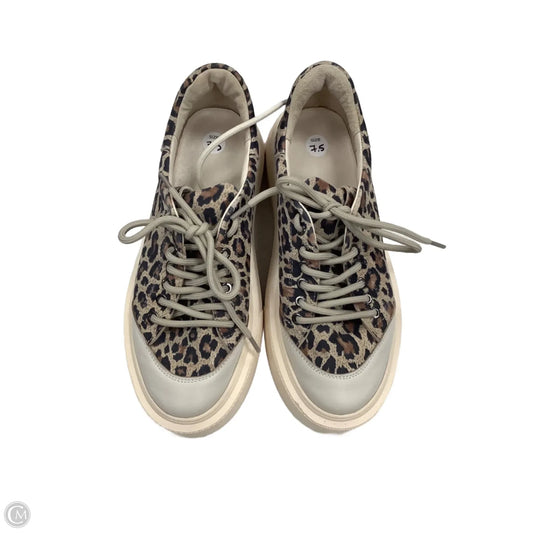 Shoes Sneakers By Clothes Mentor In Animal Print, Size: 7.5
