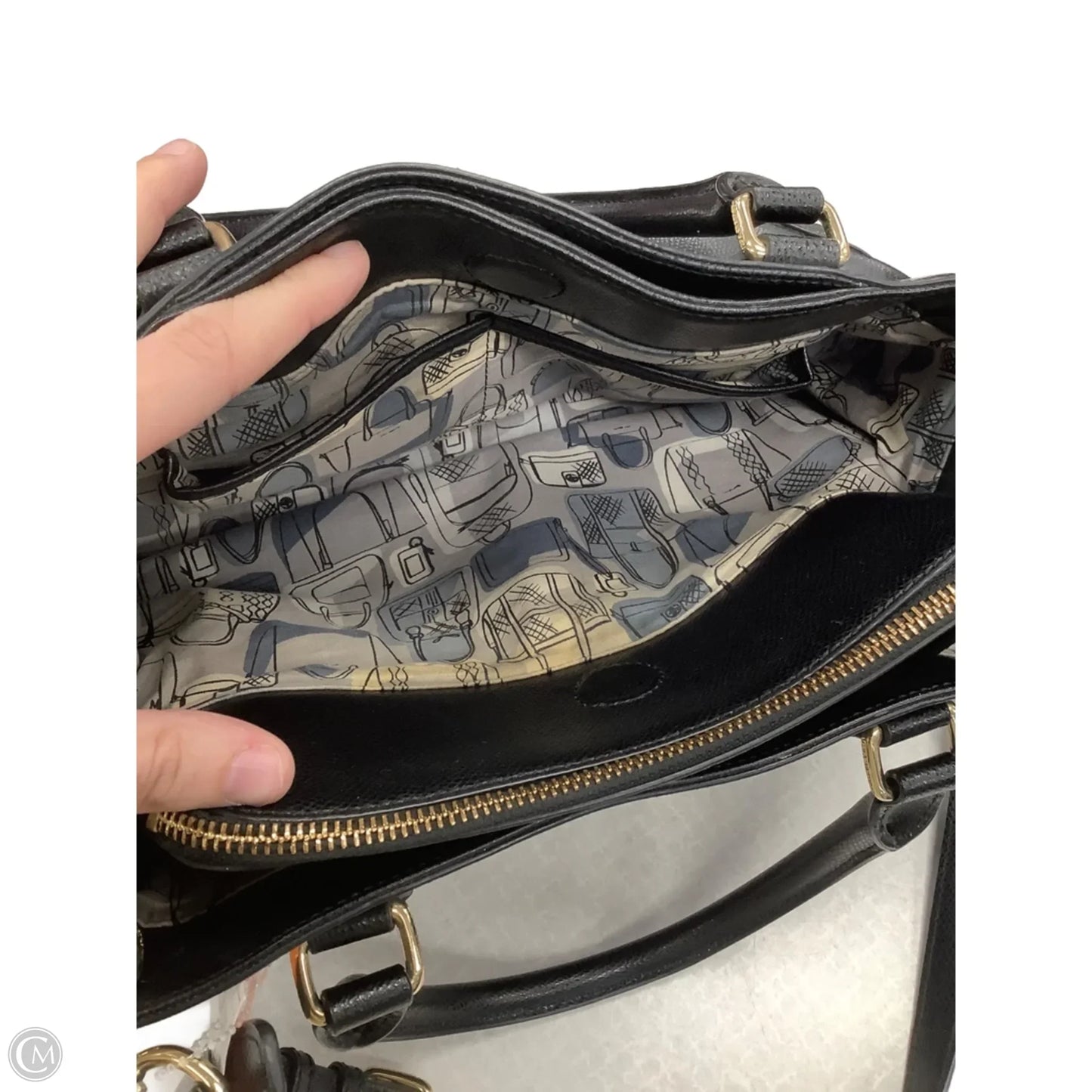 Handbag By Vera Bradley, Size: Large