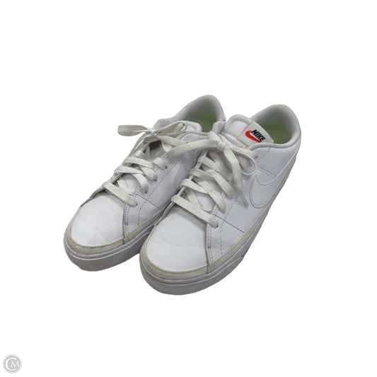 Shoes Sneakers By Nike In White, Size: 8