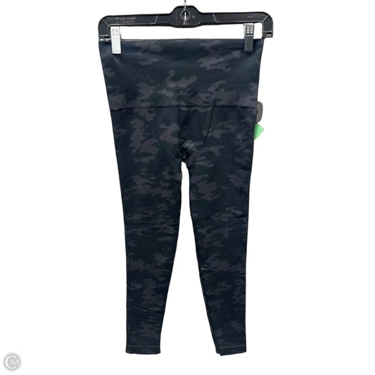 Athletic Leggings Capris By Spanx In Camouflage Print, Size: M