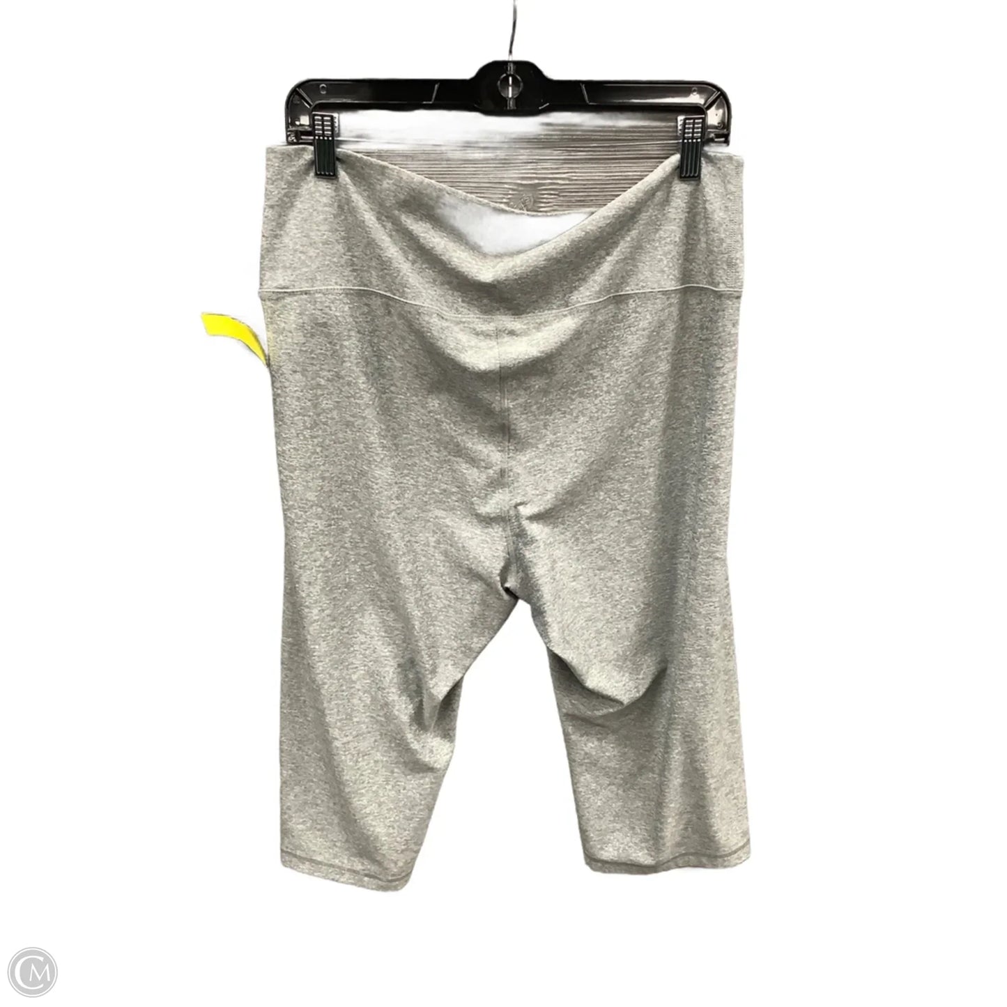 Athletic Capris By Old Navy In Grey, Size: Xl