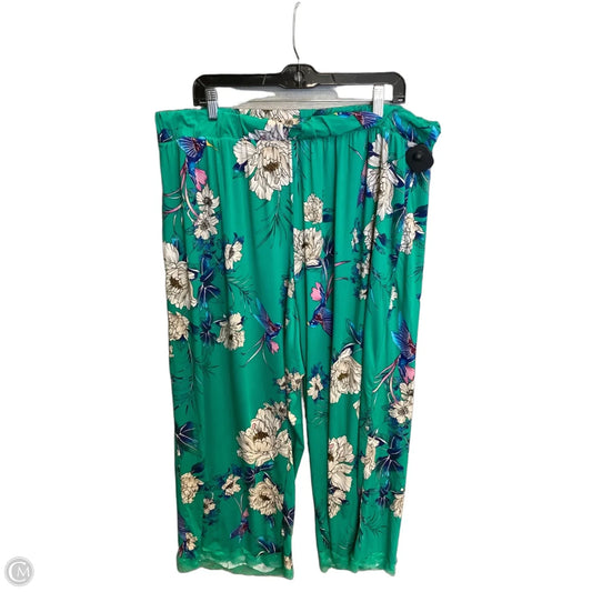 Capris By Cacique In Green, Size: 22