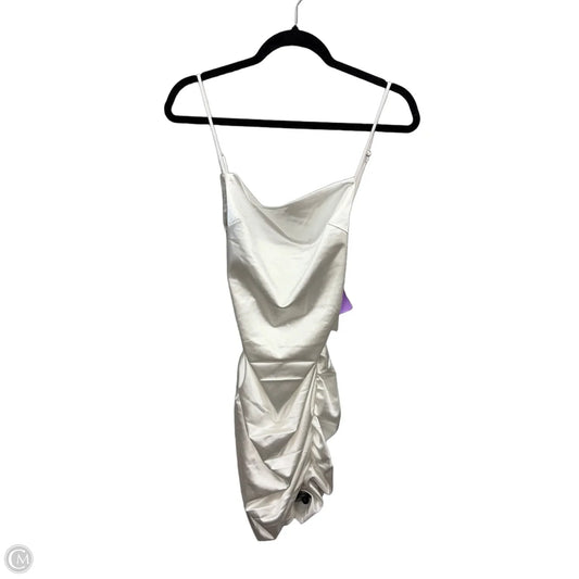Dress Party Short By Clothes Mentor In White, Size: M