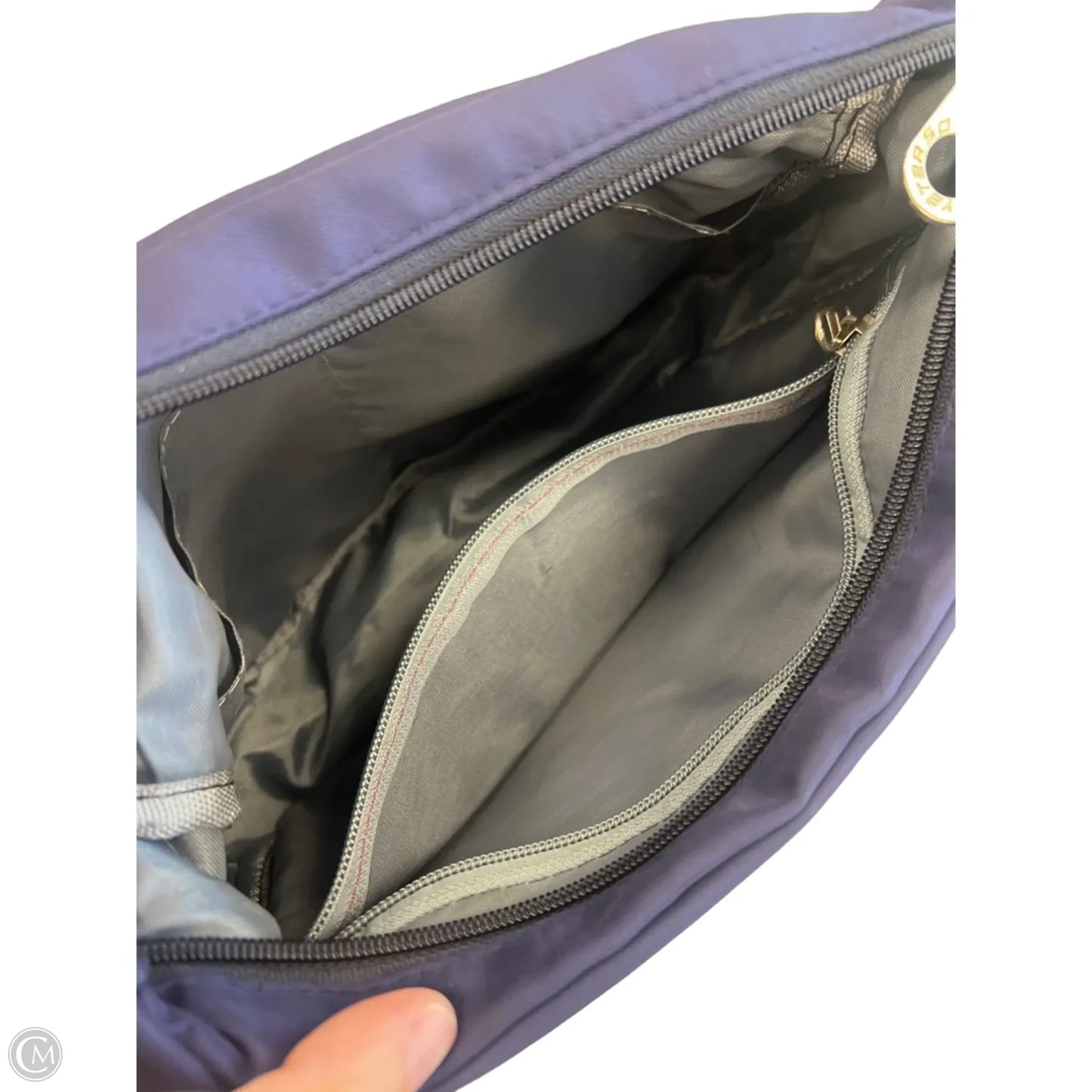 Crossbody By Clothes Mentor, Size: Medium