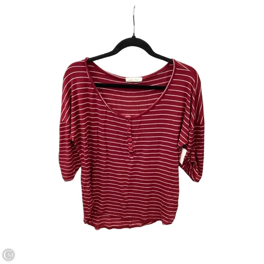 Top 3/4 Sleeve By Wishful Park In Red, Size: M