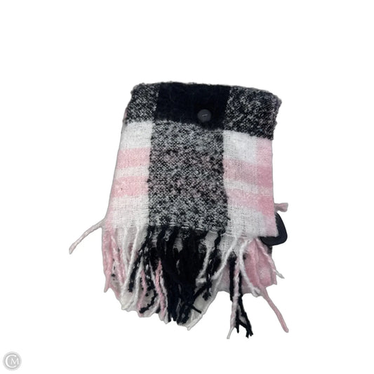Scarf Winter By Clothes Mentor In Pink